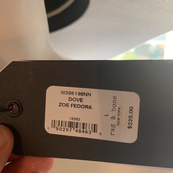 Rag and Bone hat - Picture 5 of 5